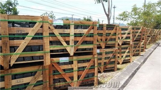 Wooden Crates and Pallets